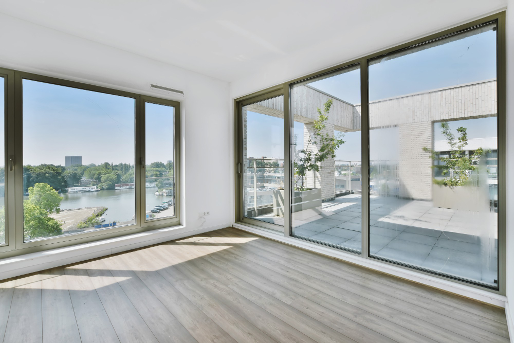 Charlotte Picture Window